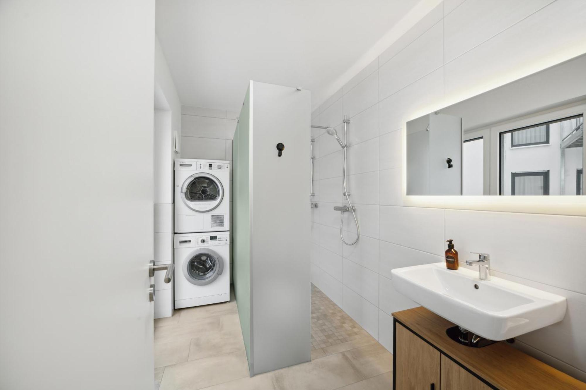 Sali Homes Spacious Apartment With Terrace In City Center Bayreuth Eksteriør bilde